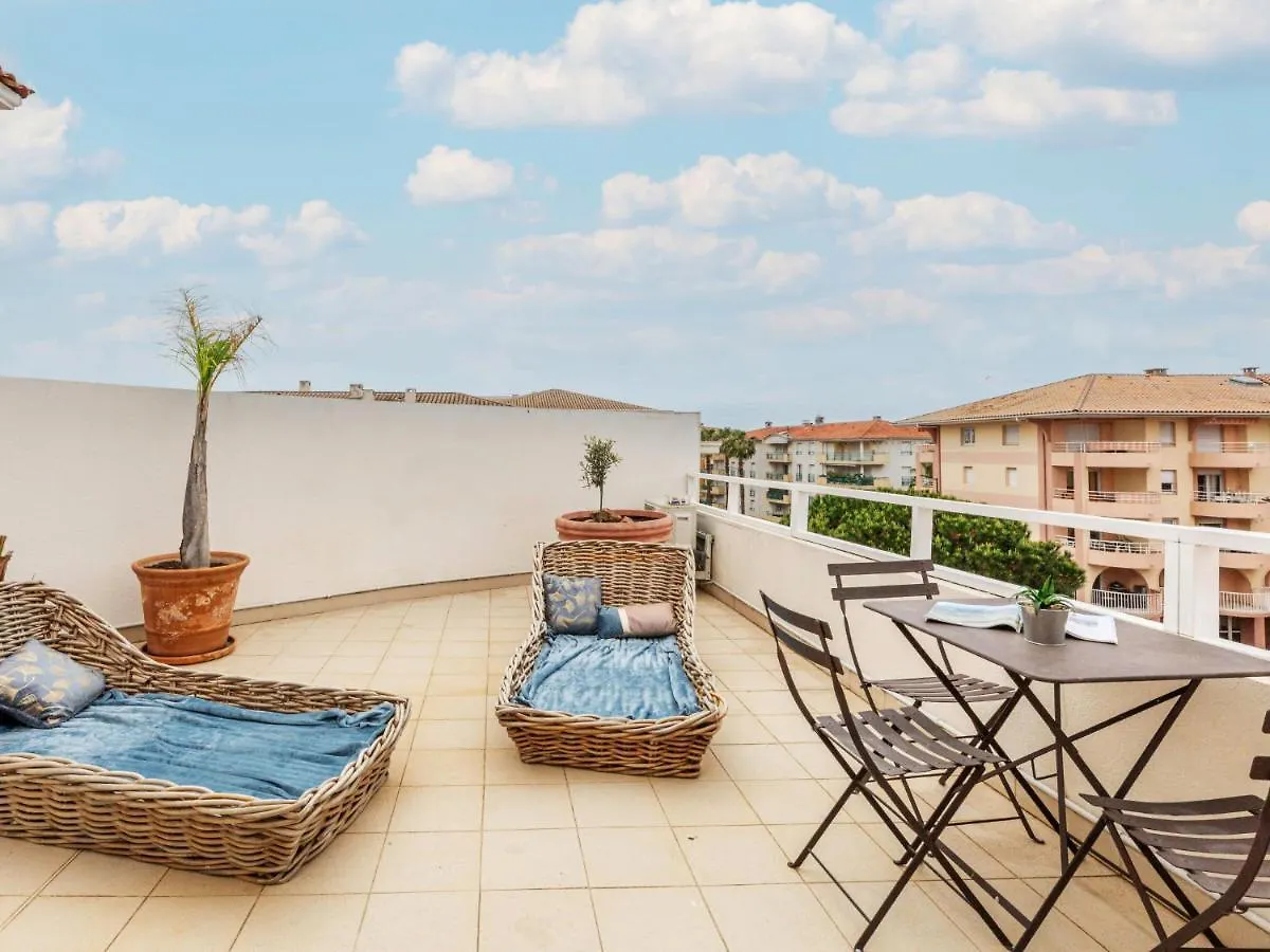 Apartment Le Nadir By Interhome Frejus