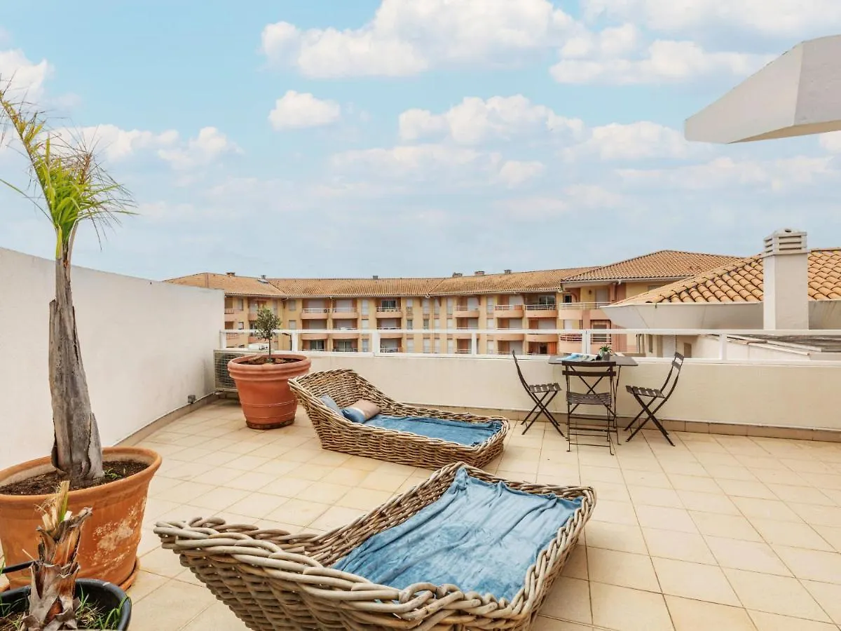 Apartment Le Nadir By Interhome Fréjus