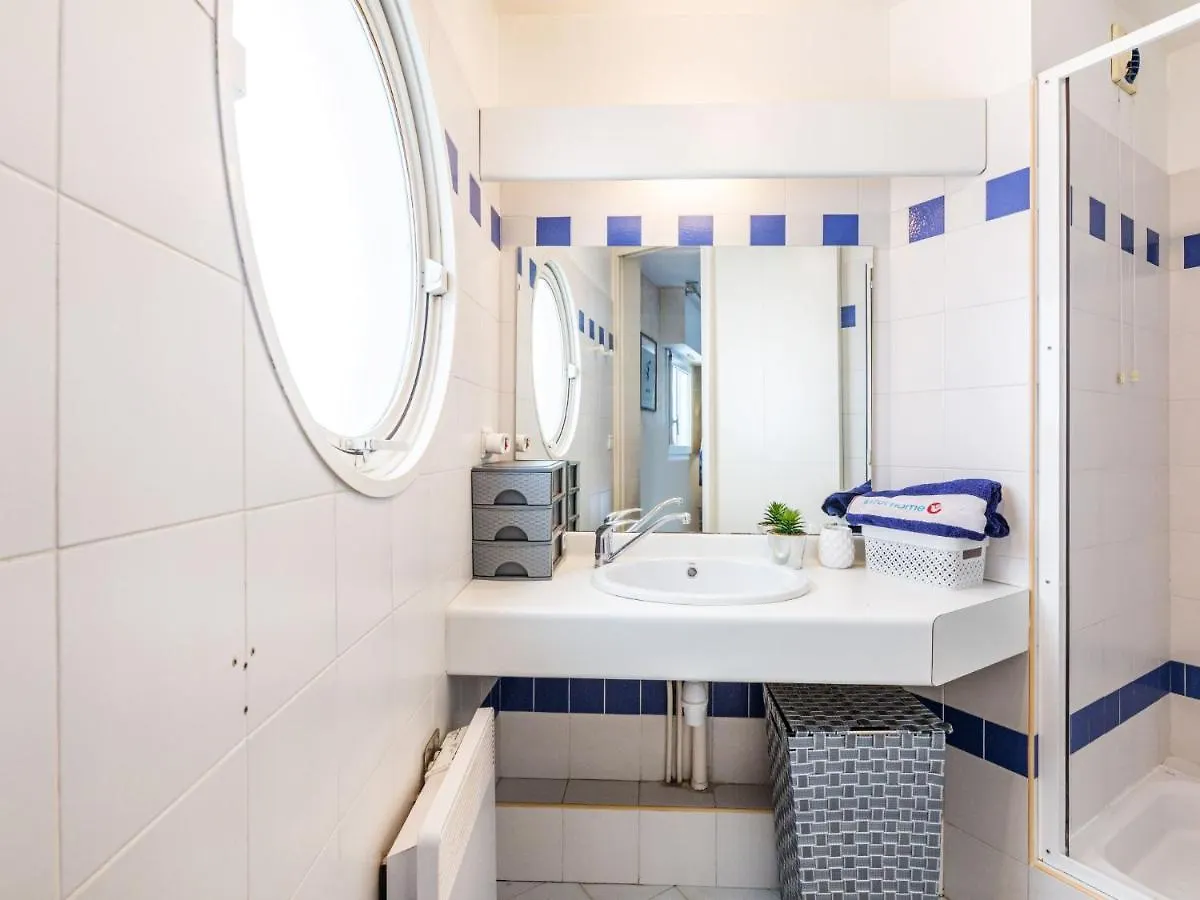 Apartment Le Nadir By Interhome Fréjus